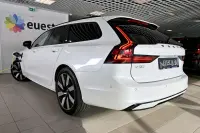 Volvo V90 AWD T6 H&K ULTRA DARK XENIUM INTELLI SAFE PRO 2 293kW thumbnail