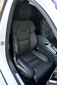 Volvo V90 AWD T6 H&K ULTRA DARK XENIUM INTELLI SAFE PRO 2 293kW thumbnail