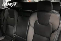 Volvo XC60 B5 AWD 258HK R-Design /Polestar/Drag/Värmare/H/K/4.95% 190kW thumbnail