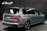 BMW X7 xDrive40d 352HK 7-Sits M-Sport Pro/Sky Lounge/Se Spec/4.95% 259kW thumbnail
