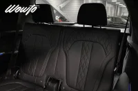 BMW X7 xDrive40d 352HK 7-Sits M-Sport Pro/Sky Lounge/Se Spec/4.95% 259kW thumbnail