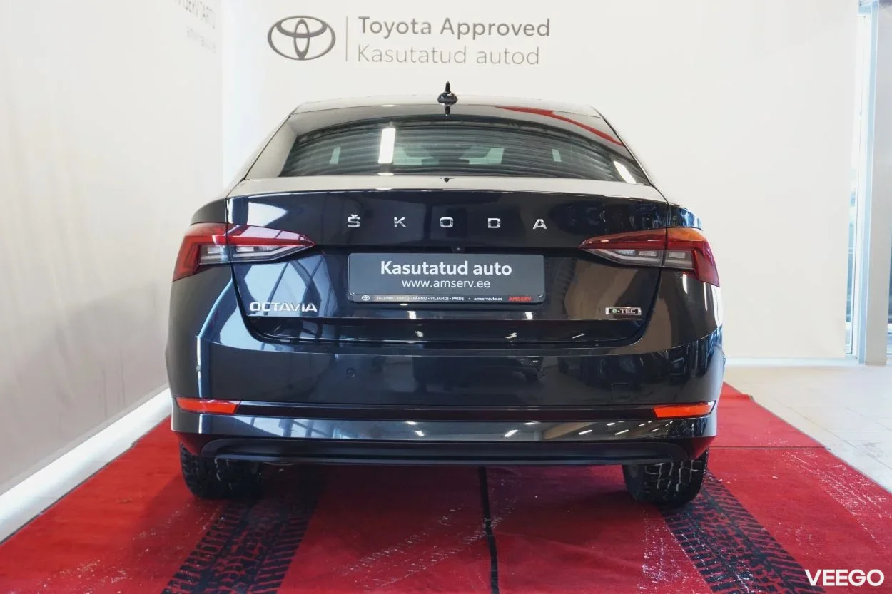 Skoda Octavia Elegance 1.5 110kW
