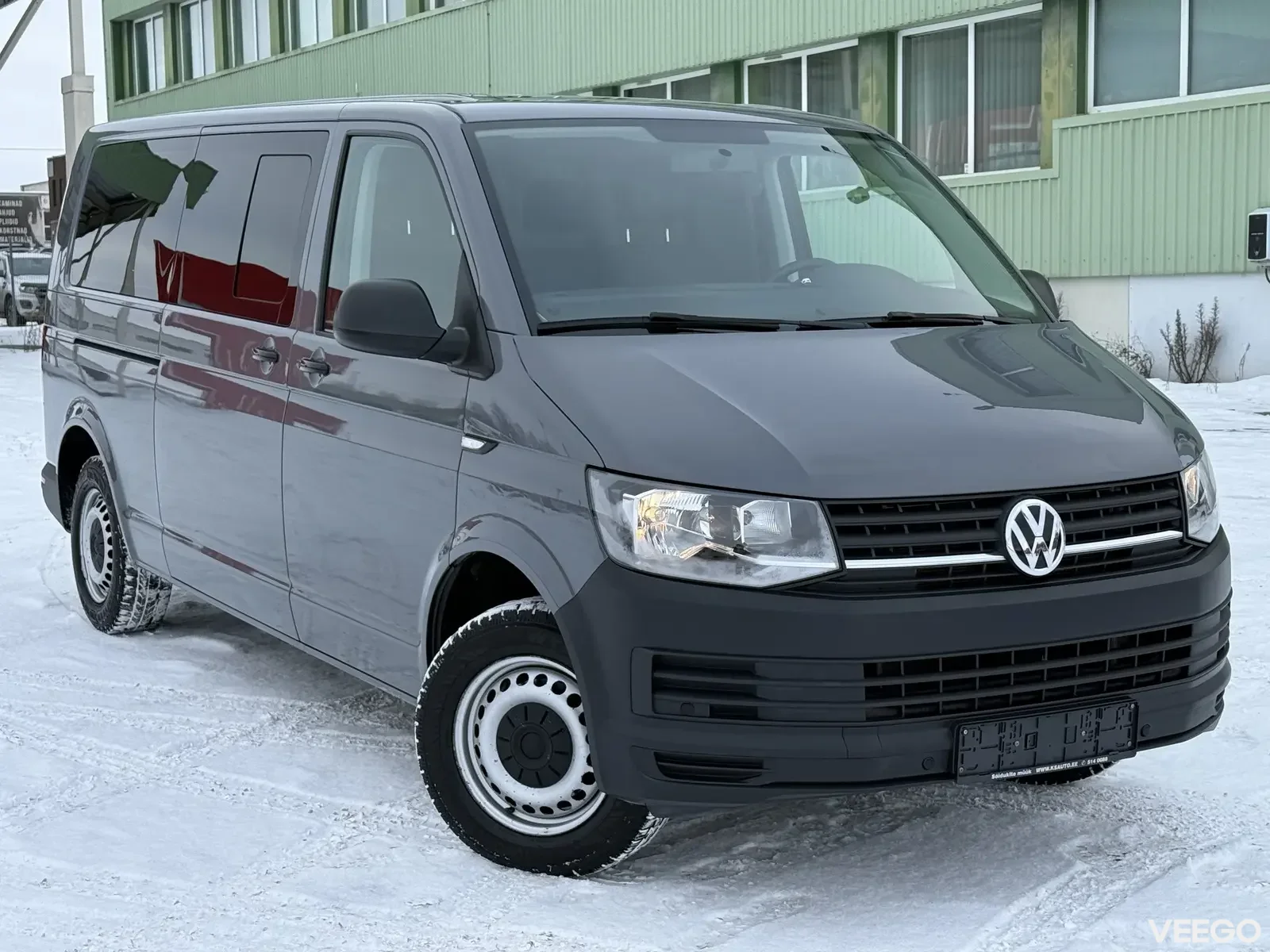 Volkswagen Caravelle Long L2H1 2 75kW