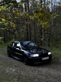 BMW 328CI E46 2.8 143kW thumbnail