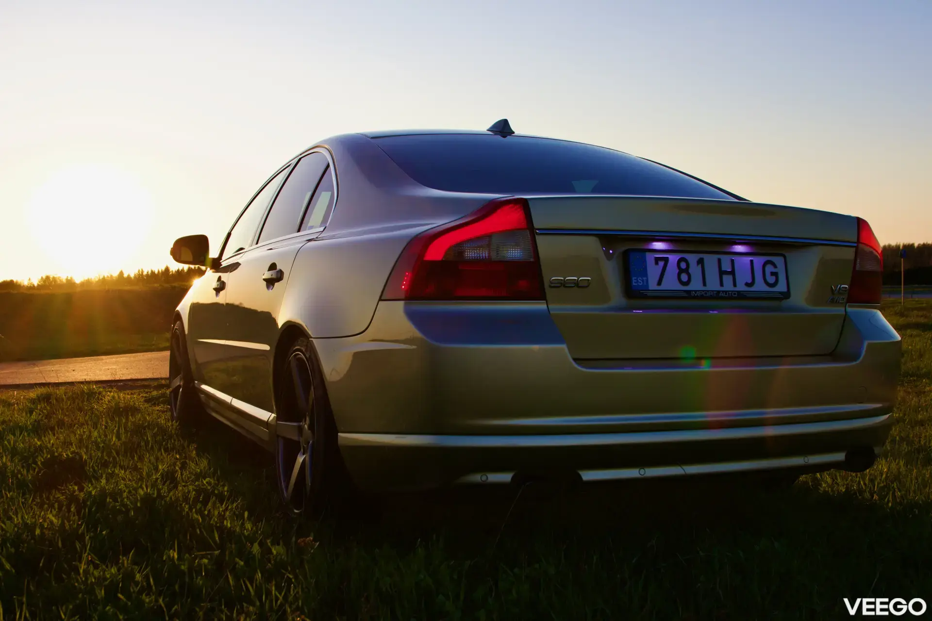 Volvo S80 V8 4.4 232kW