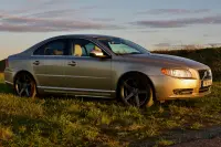 Volvo S80 V8 4.4 232kW thumbnail