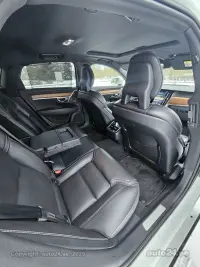 Volvo S90 2.0 140kW thumbnail