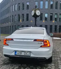 Volvo S90 2.0 140kW thumbnail