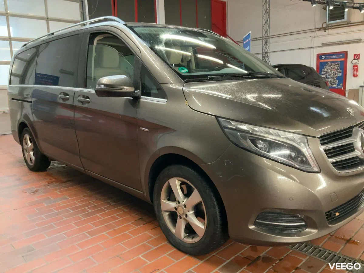 Mercedes-Benz V250 Lang 4Matic BlueTEC Avangarde 2.1 140kW