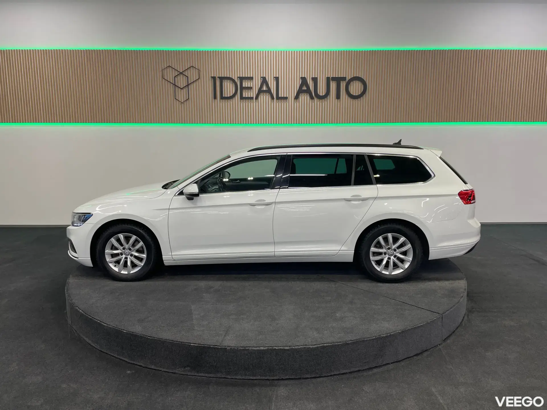 Volkswagen Passat Variant Business 1.5 110kW