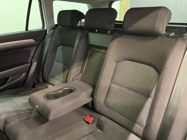 Image of Volkswagen Passat Variant Business 1.5 110kW