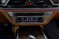 BMW 730 d xDrive M-Sportpakett 3 195kW thumbnail