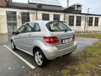Mercedes-Benz B180 2.0 85kW thumbnail