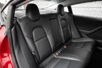 Tesla Model 3 324kW thumbnail