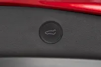 Tesla Model 3 324kW thumbnail