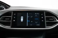 Peugeot 308 96kW thumbnail