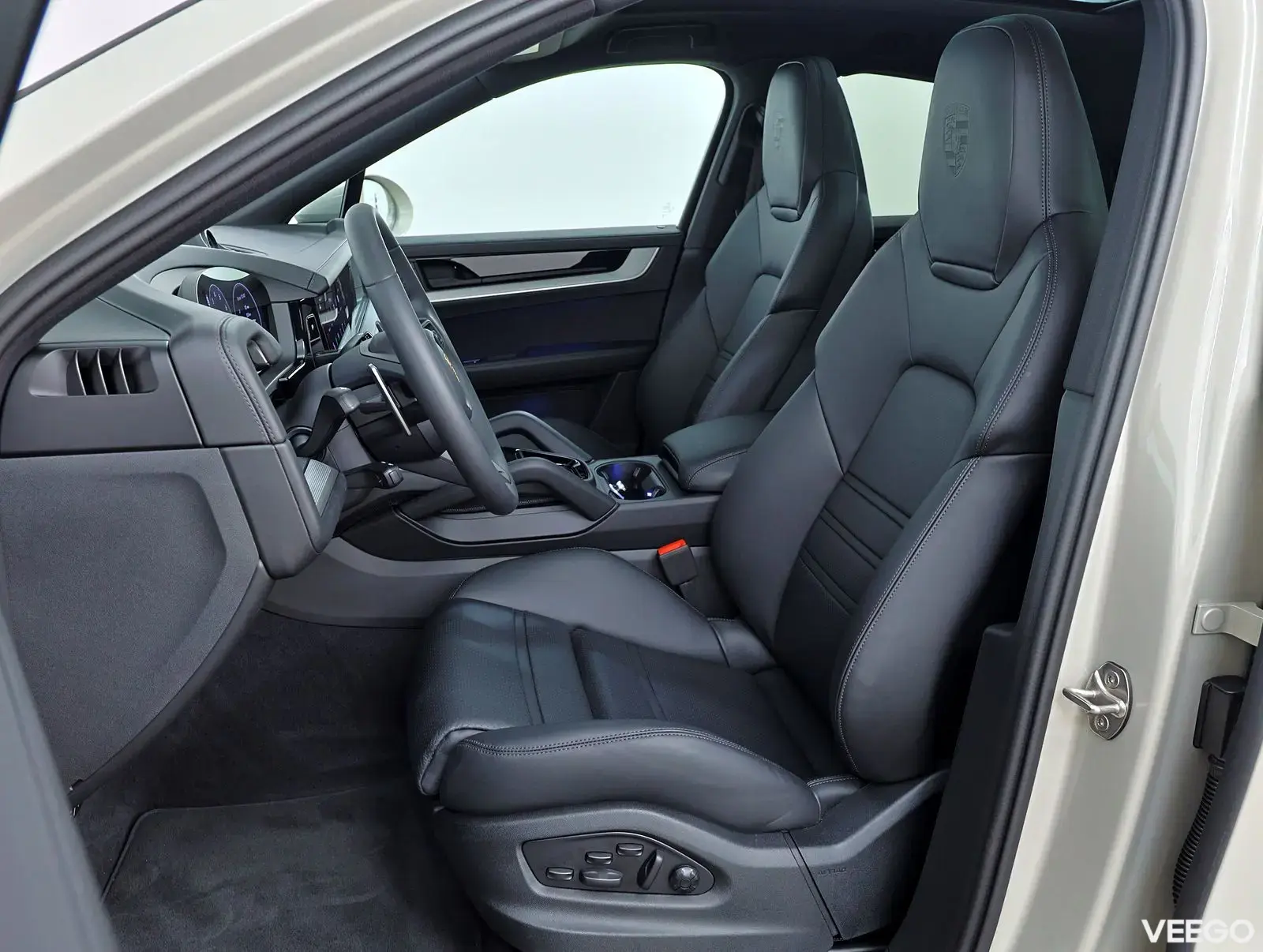 Porsche Cayenne E-Hybrid Coupe 346kW