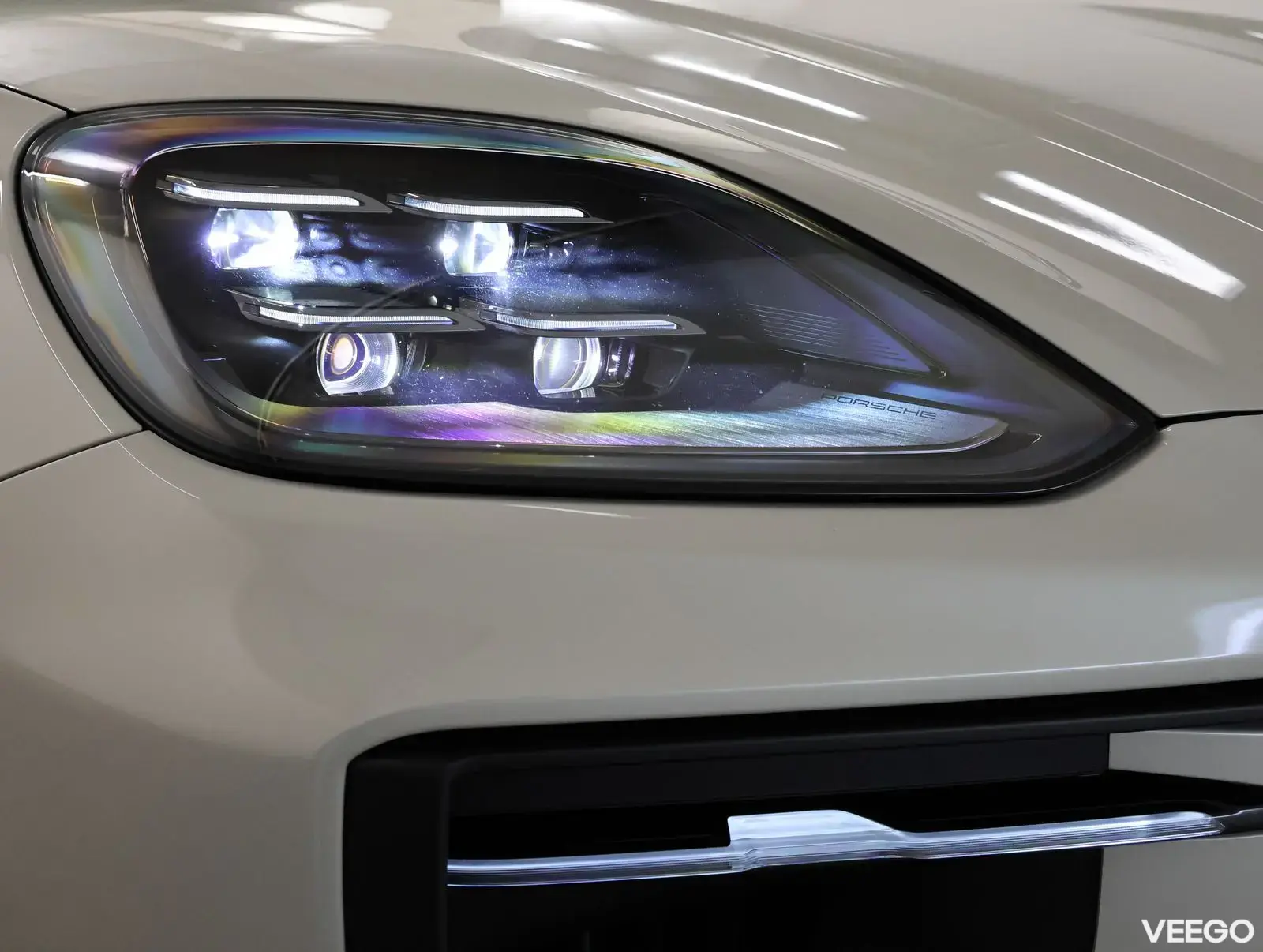 Porsche Cayenne E-Hybrid Coupe 346kW