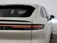 Porsche Cayenne E-Hybrid Coupe 346kW thumbnail