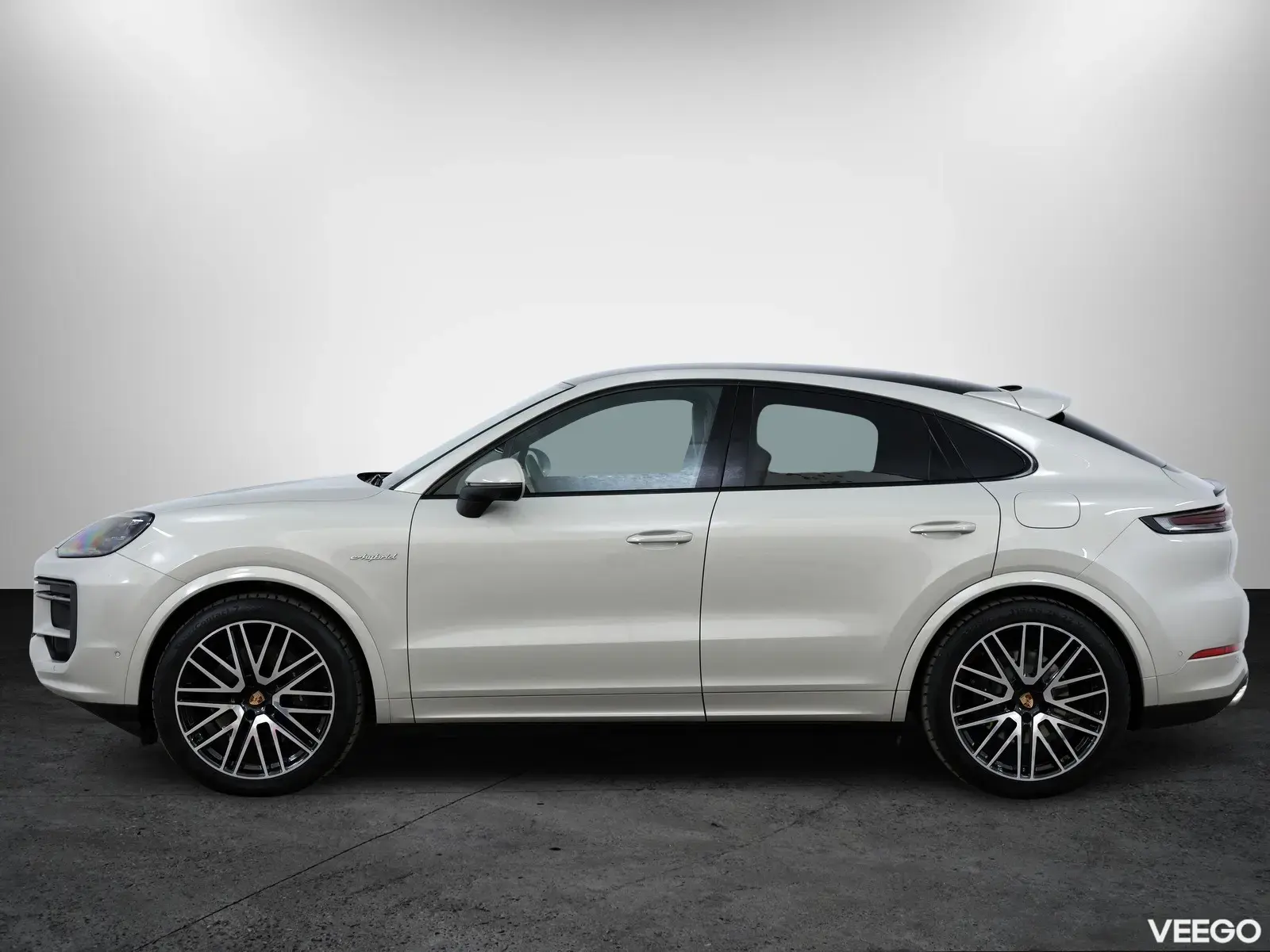Porsche Cayenne E-Hybrid Coupe 346kW