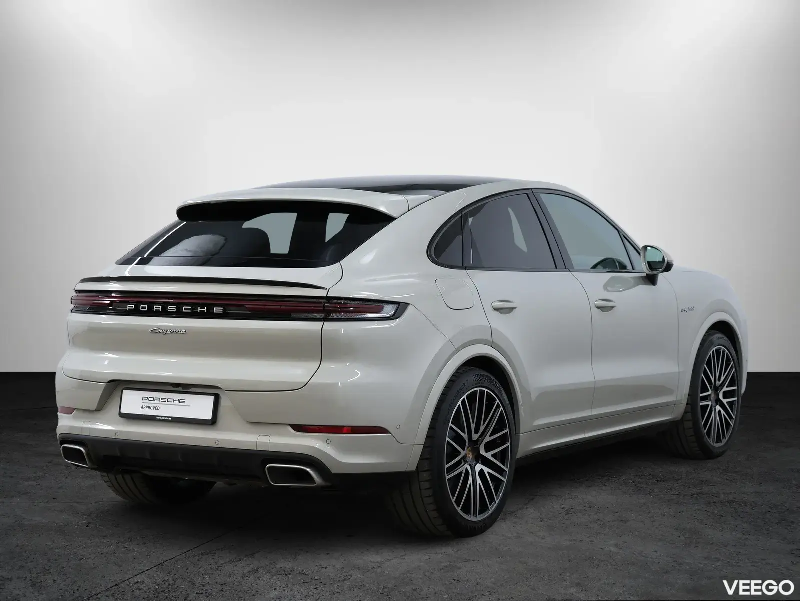 Porsche Cayenne E-Hybrid Coupe 346kW