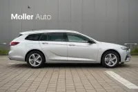 Opel Insignia 128kW thumbnail