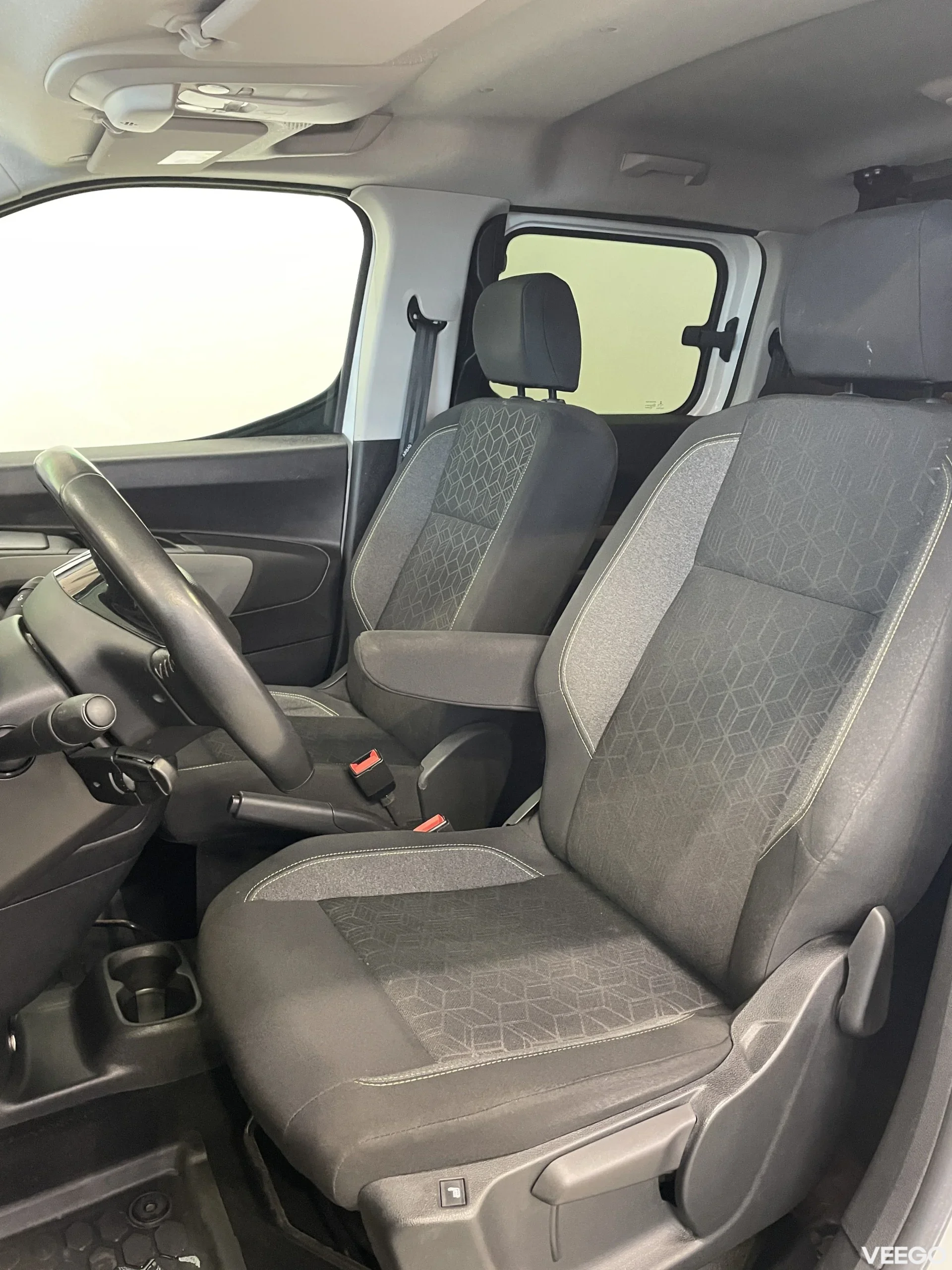 Peugeot Rifter L1 Active BlueHDi 100 N1 75kW