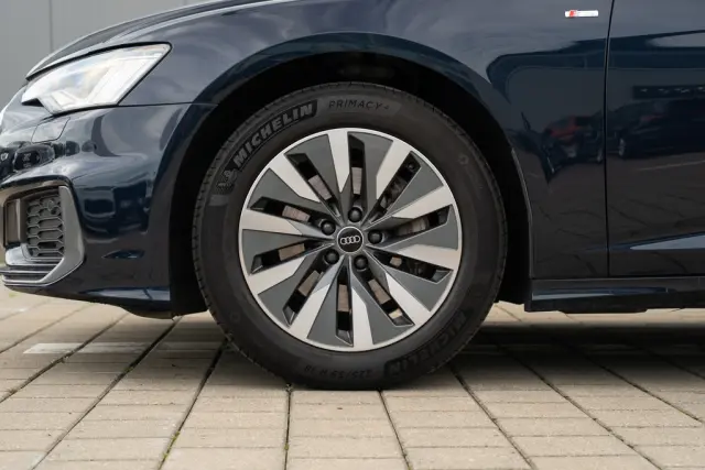 Image of Audi A6 195kW