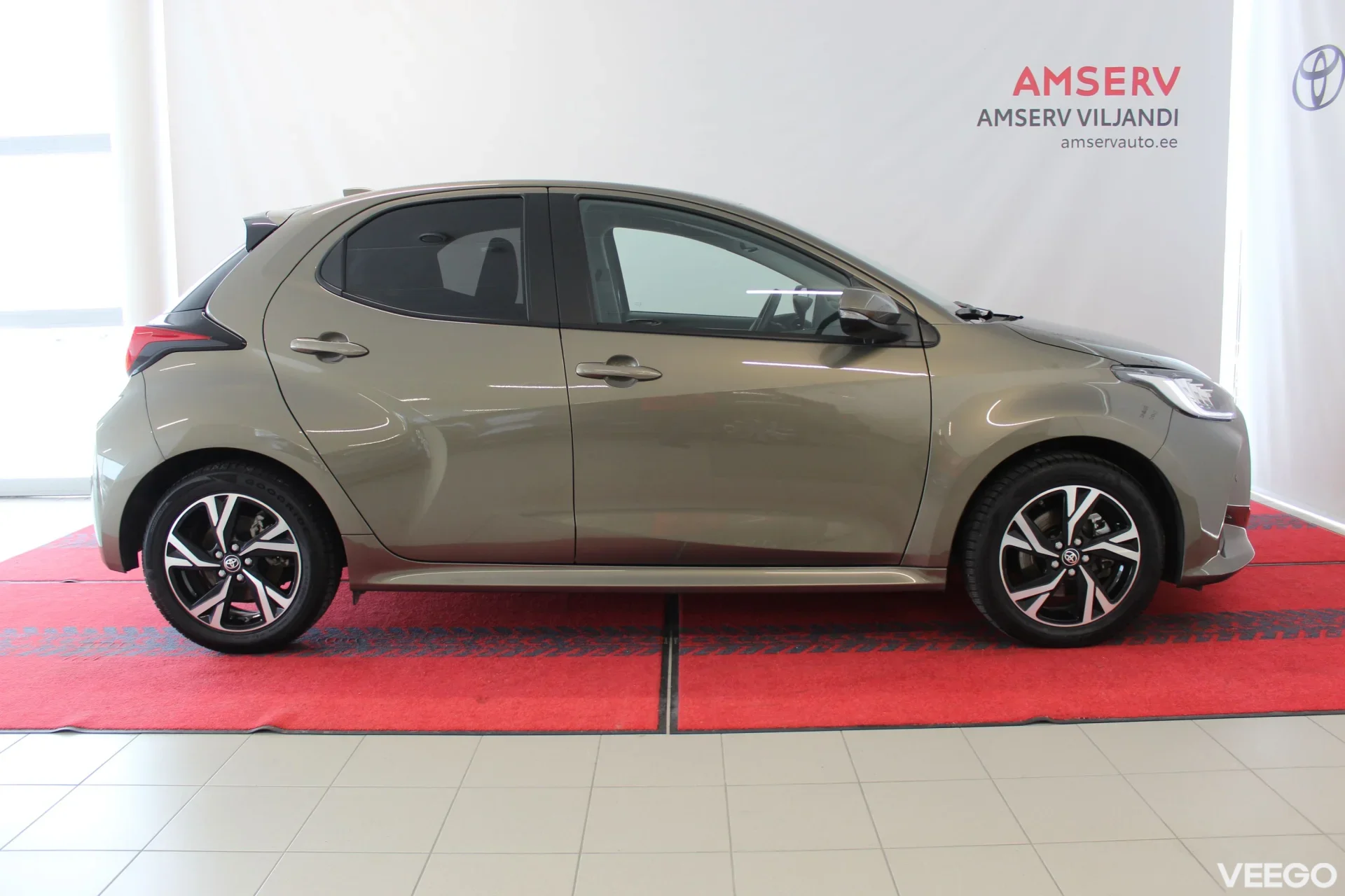 Toyota Yaris Active Plus Hybrid 1.5 68kW