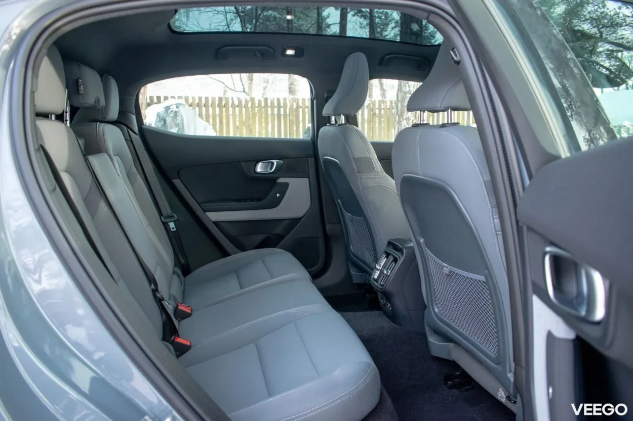 Polestar 2 AWD PLUS Long Range Dual Motor Wntr 300kW