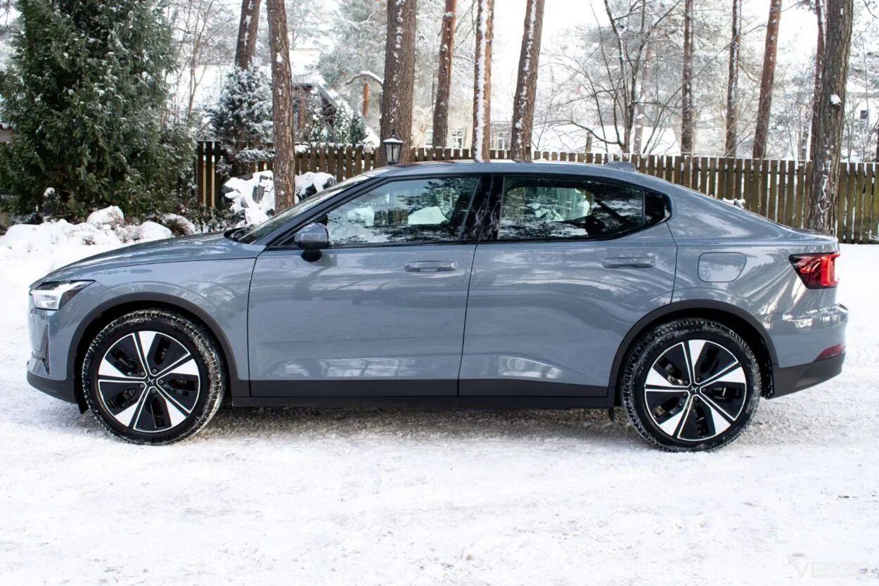 Polestar 2 AWD PLUS Long Range Dual Motor Wntr 300kW