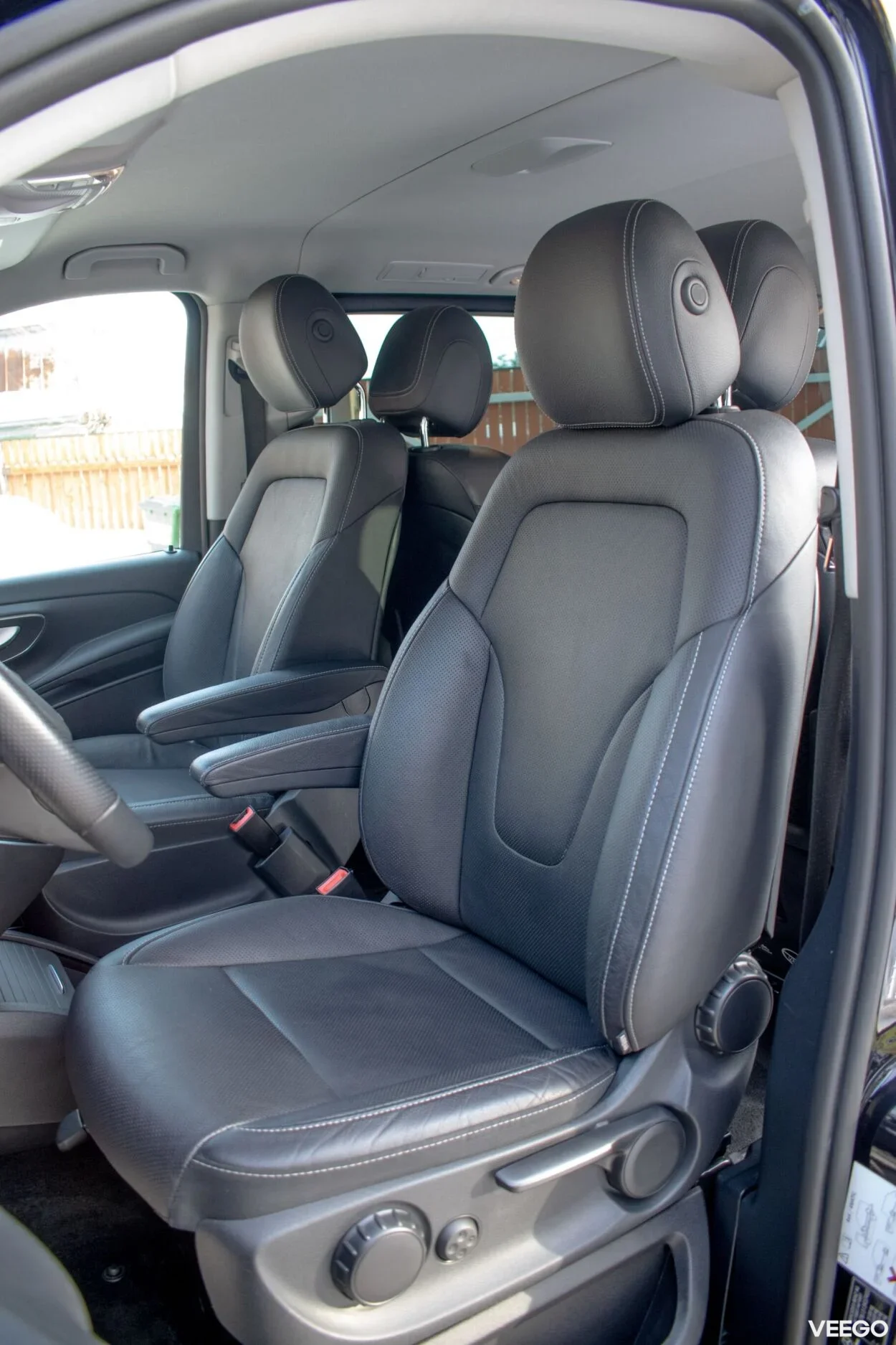 Mercedes-Benz V250 4Matic Night Avantgarde Assist Wntr 2 140kW