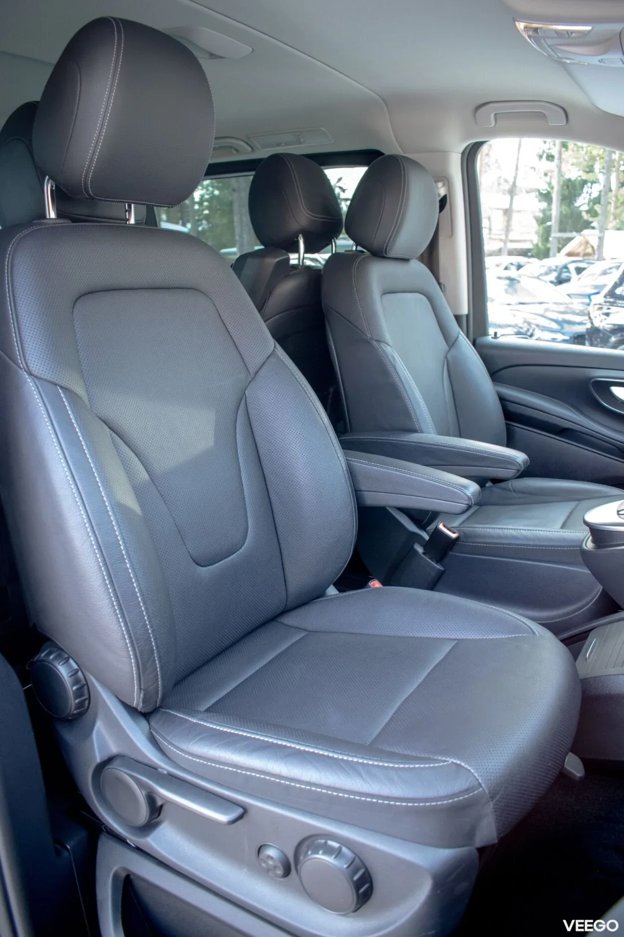 Mercedes-Benz V250 4Matic Night Avantgarde Assist Wntr 2 140kW