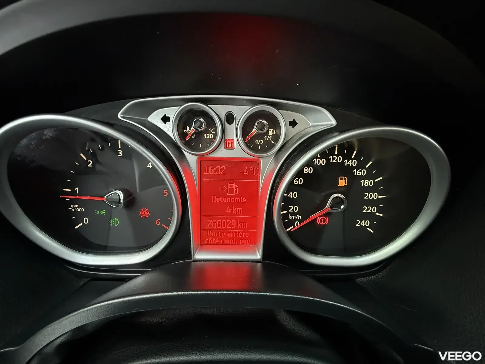 Ford C-MAX Chia Facelift 1.8 85kW