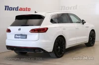 Volkswagen Touareg R-Line 4motion 3 210kW thumbnail
