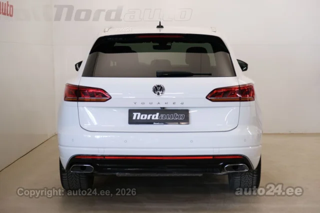 Image of Volkswagen Touareg R-Line 4motion 3 210kW