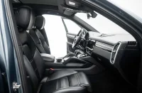 Porsche Cayenne E-Hybrid 3.0 340kW thumbnail