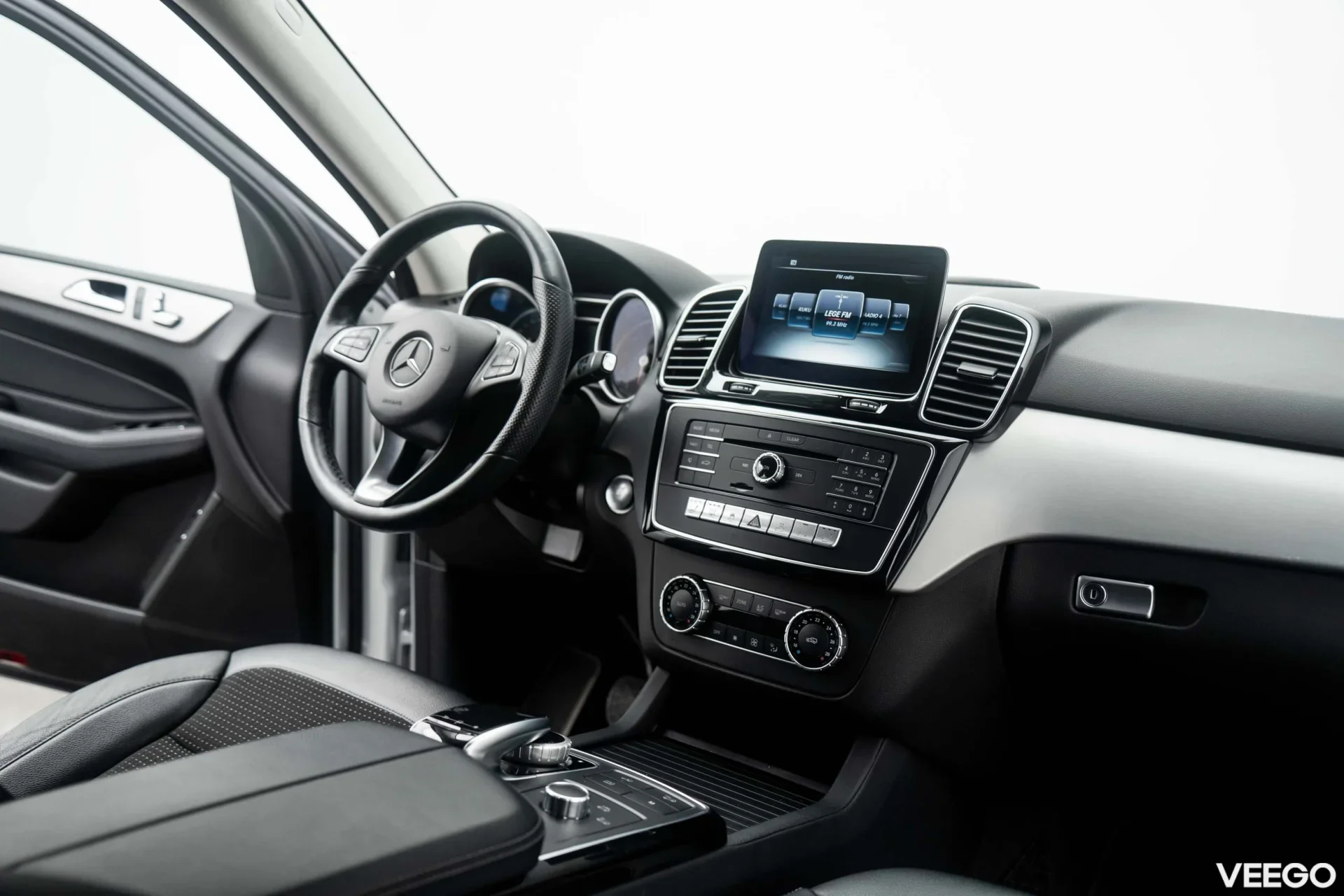 Mercedes-Benz GLE500 e 4Matic Off-Road 3.0 325kW