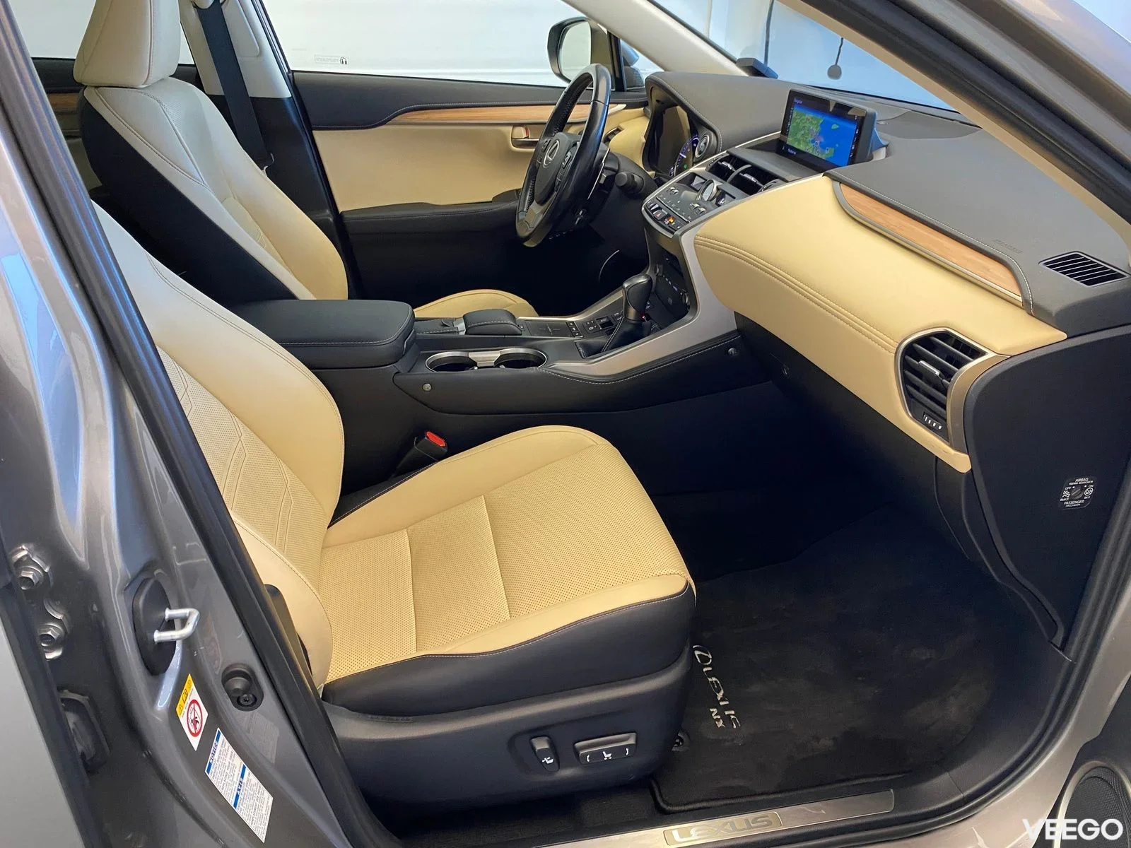 Lexus NX 300h - 114kW