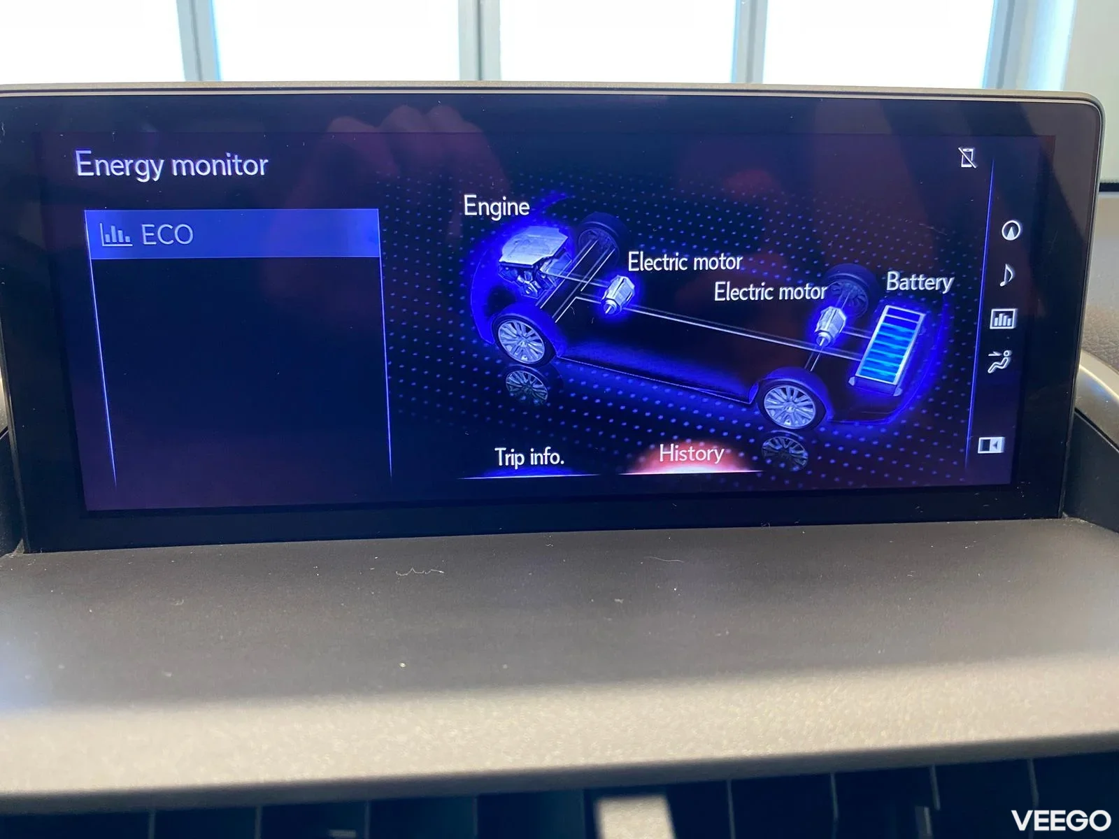 Lexus NX 300h - 114kW