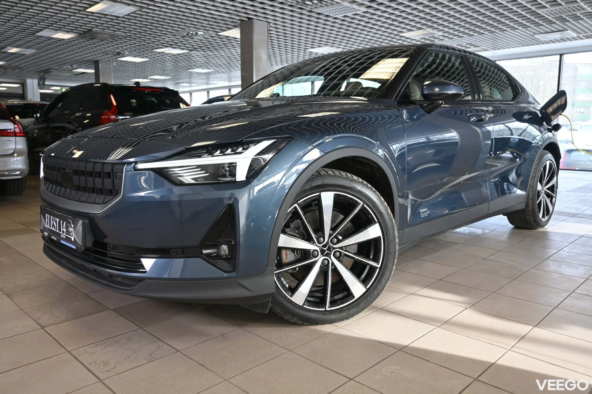 Polestar 2 LONG RANGE DUAL 78kwh/LUXURY / H&K / PILOT PLUS 300kW