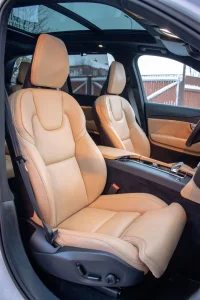 Volvo XC90 7s MY24 Ultimate Bright Xenium Intelli PRO Wntr 2 183kW thumbnail