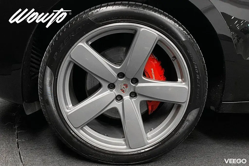 Porsche Macan Turbo PDK 400HK /Pano /Drag /Navi/Bose 294kW