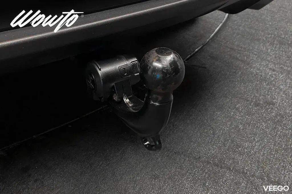 Porsche Macan Turbo PDK 400HK /Pano /Drag /Navi/Bose 294kW