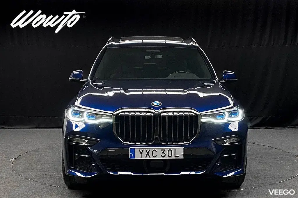 BMW X7 xDrive40i 333HK 7-Sits M-Sport/Sky Lounge/HuD 245kW