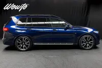 BMW X7 xDrive40i 333HK 7-Sits M-Sport/Sky Lounge/HuD 245kW thumbnail