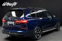 BMW X7 xDrive40i 333HK 7-Sits M-Sport/Sky Lounge/HuD 245kW thumbnail