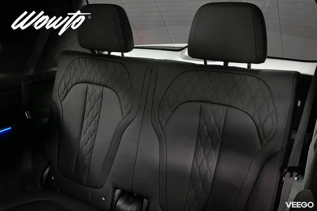 BMW X7 xDrive40i 333HK 7-Sits M-Sport/Sky Lounge/HuD 245kW