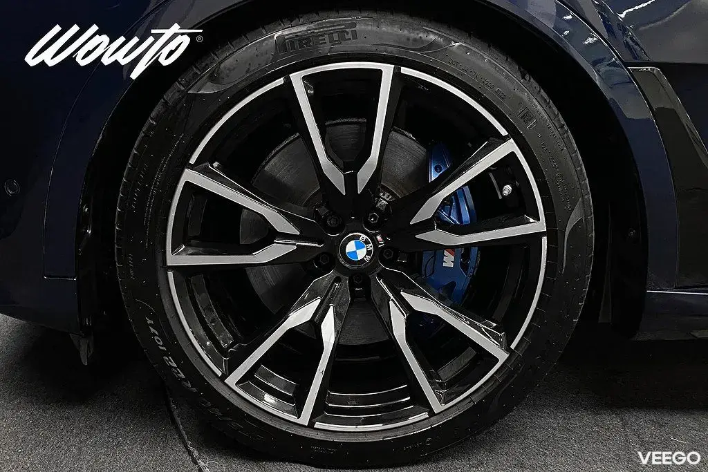 BMW X7 xDrive40i 333HK 7-Sits M-Sport/Sky Lounge/HuD 245kW