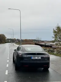 Tesla Model S 75D 0.0 158kW thumbnail